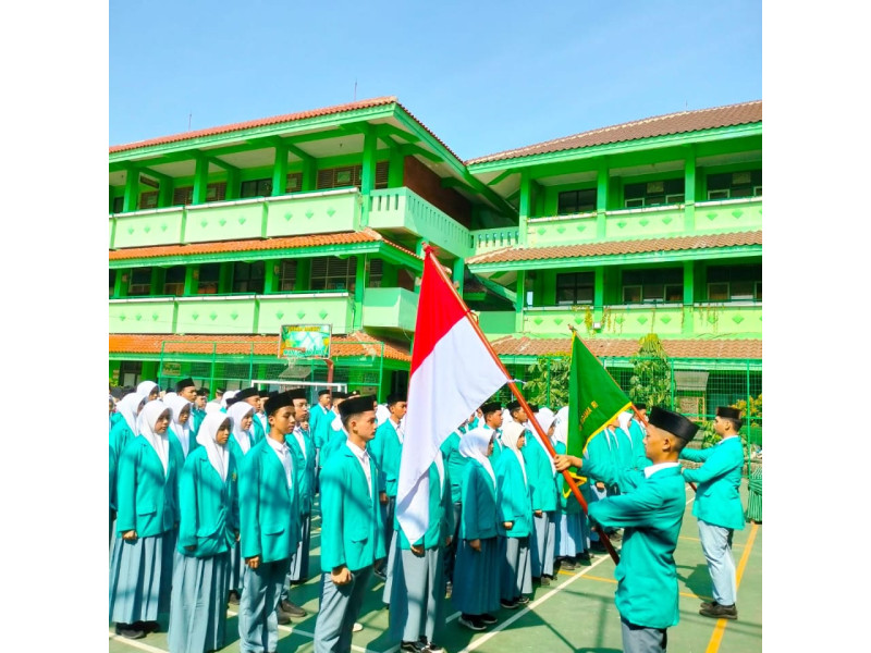 Sertijab OSIS/MPK di MAN 14 Jakarta