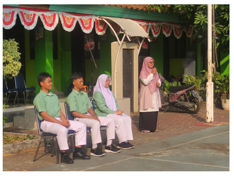 Orasi Kandidat Ketua OSIS Sebagai Upaya Mengambil Hati dan Suara Para Siswa