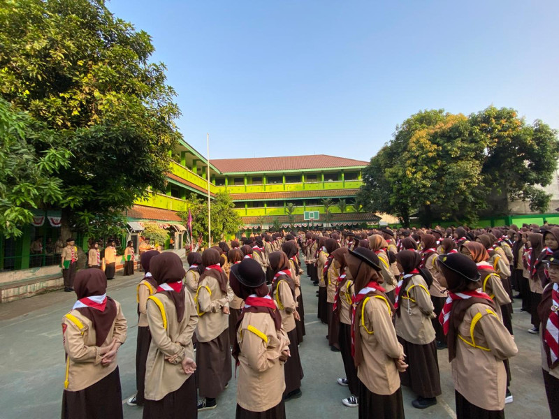 HUT Pramuka Ke � 63 di MAN 14 Jakarta