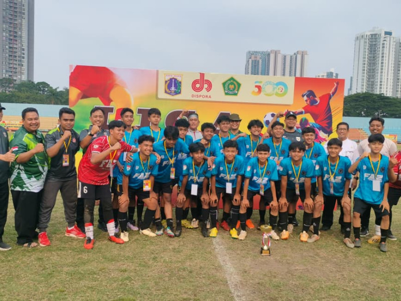 Pesepakbola MAN 14 Jakarta Raih Juara 2 Liga Santri 2025