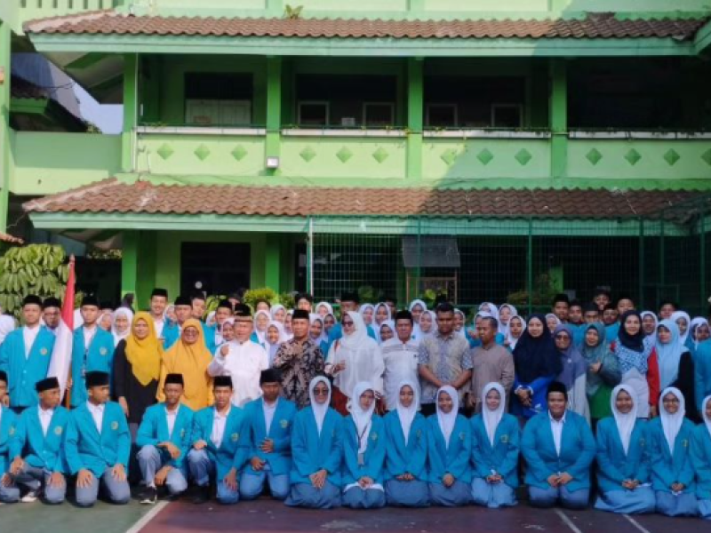 SERTIJAB OSIS DAN MPK MAN 14 JAKARTA